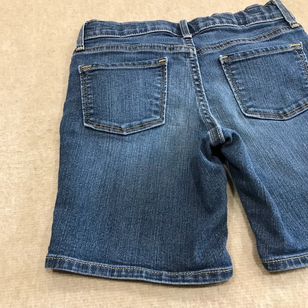 Girls Old Navy Denim Blue Jean Shorts  Small 6 / 7 Regular  78% Cotton 20% Pol…